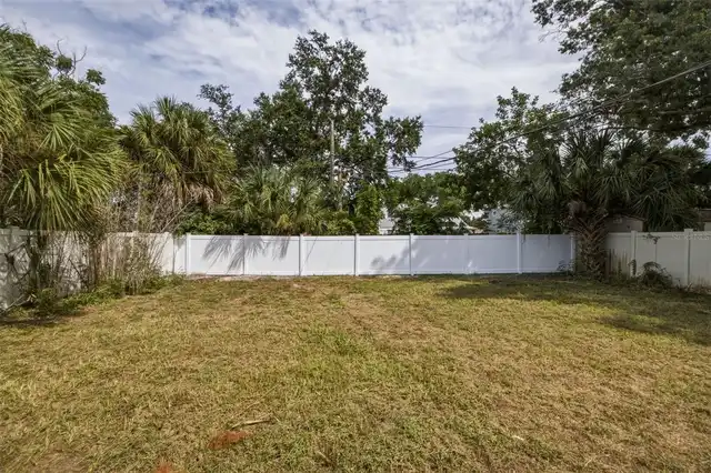 Listing Photo 28