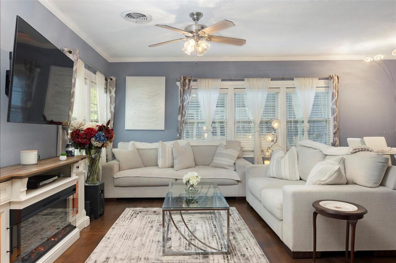Listing Photo 11
