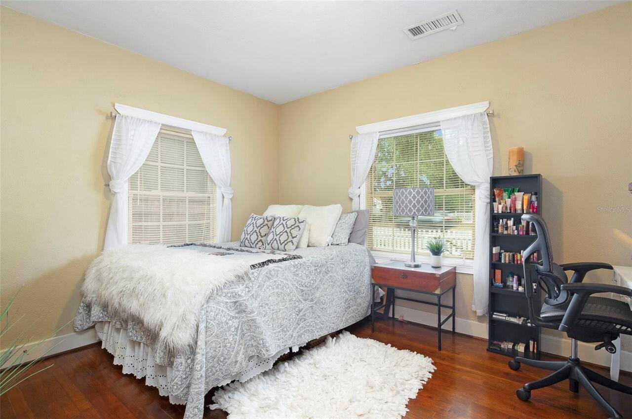 Listing Photo 25