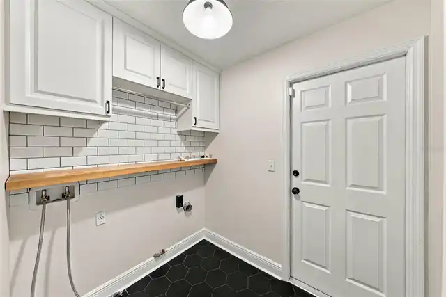 Listing Photo 17