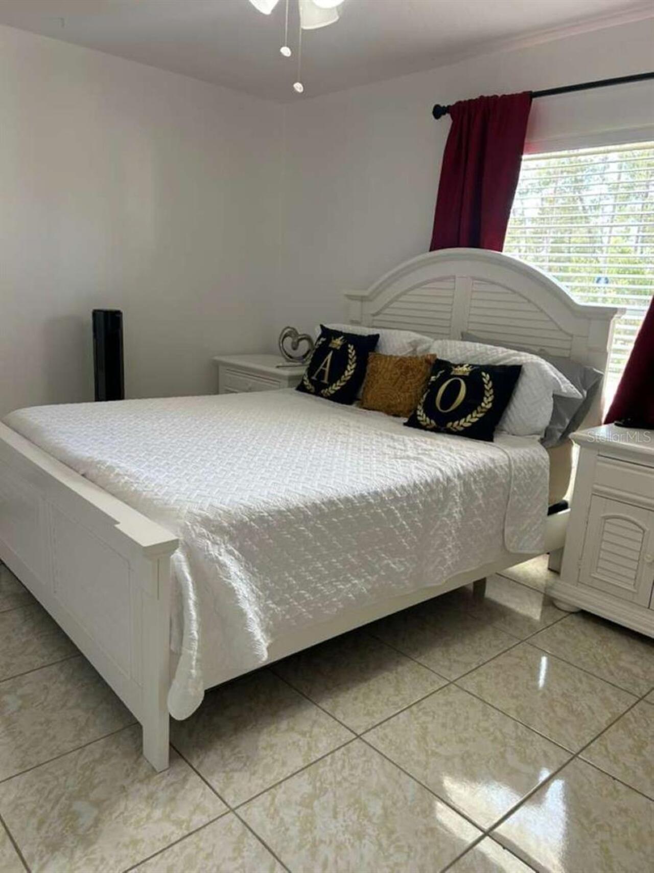 Listing Photo 10