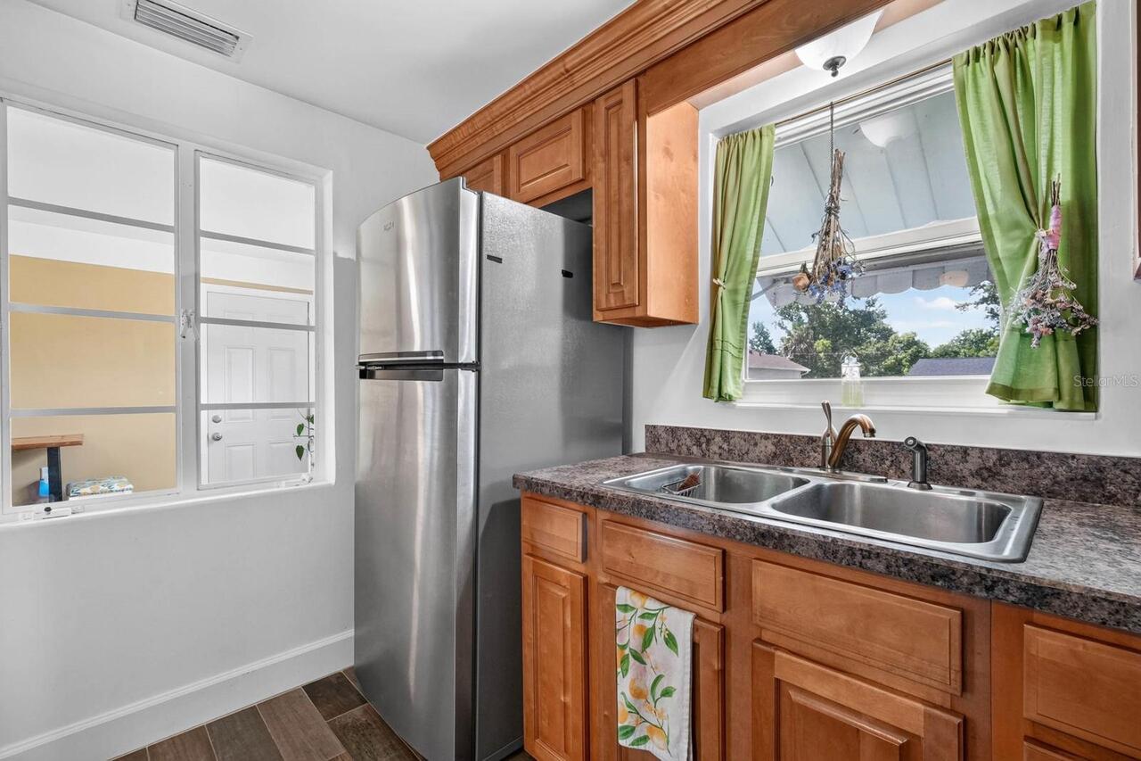 Listing Photo 19