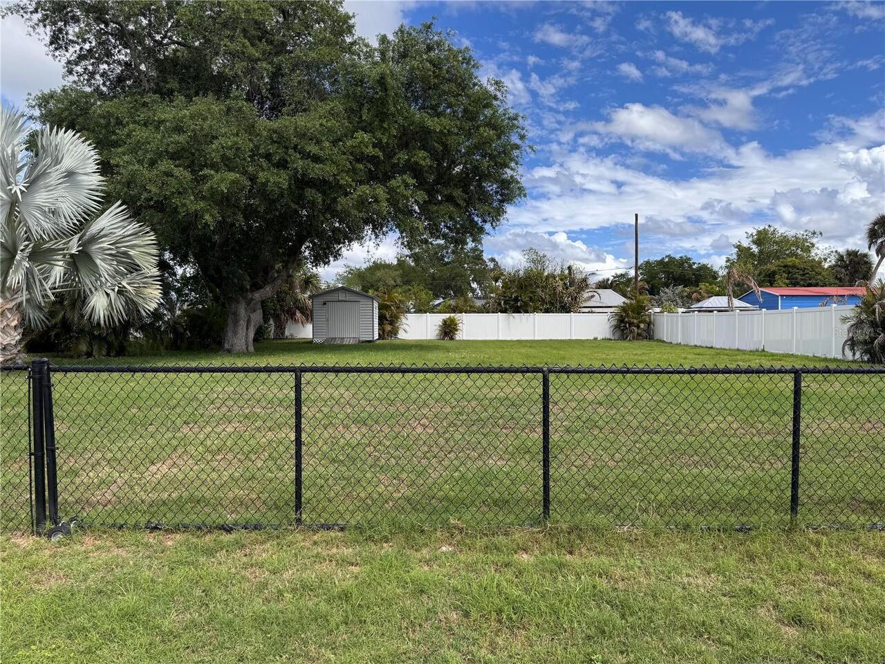 Listing Photo 36