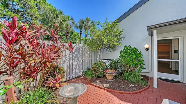 Listing Photo 43