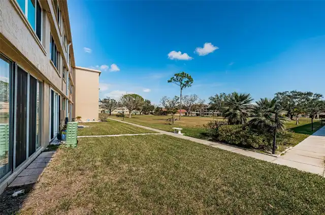 Listing Photo 28