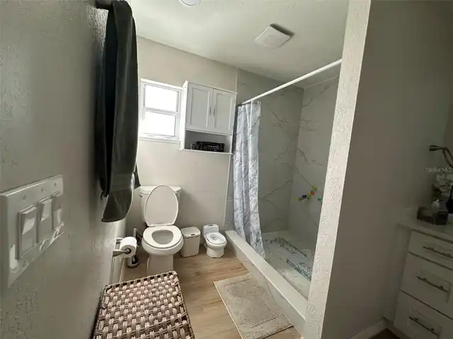 Listing Photo 23
