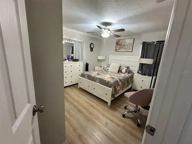 Listing Photo 32