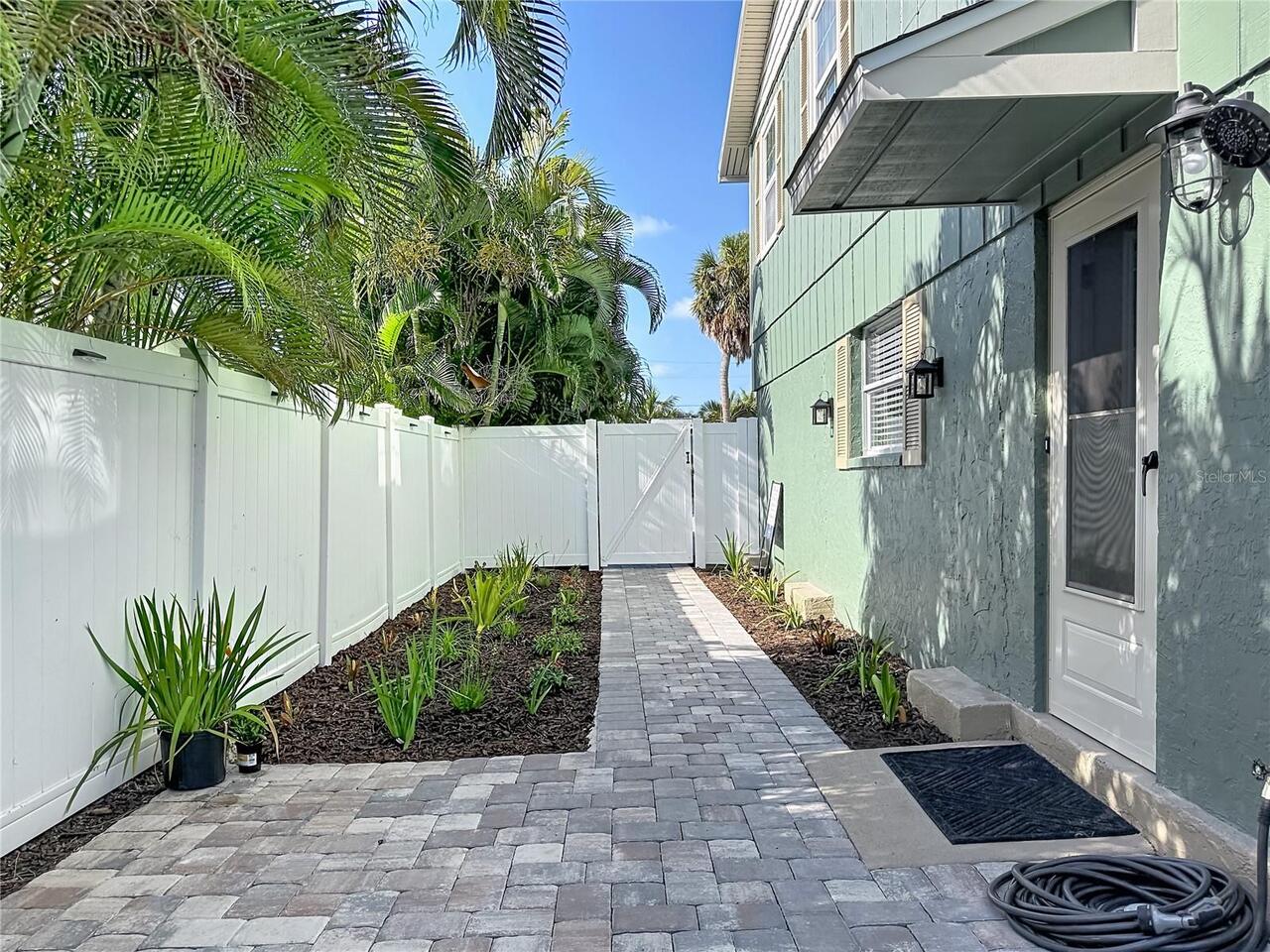 Holmes Beach Real Estate