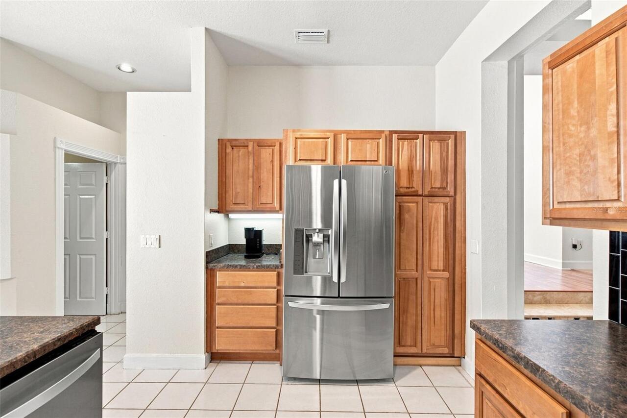 Listing Photo 10