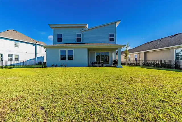 Listing Photo 16