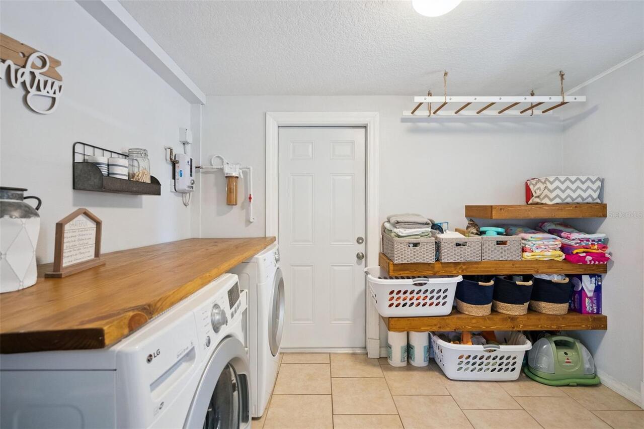 Listing Photo 10