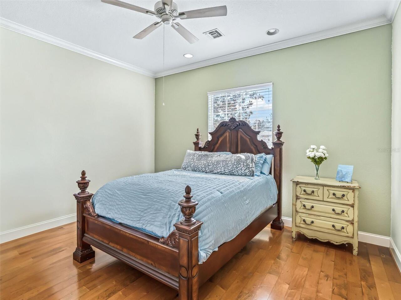 Listing Photo 26