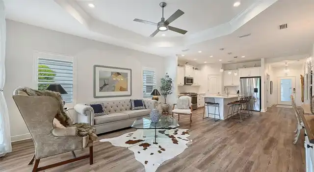 Listing Photo 15