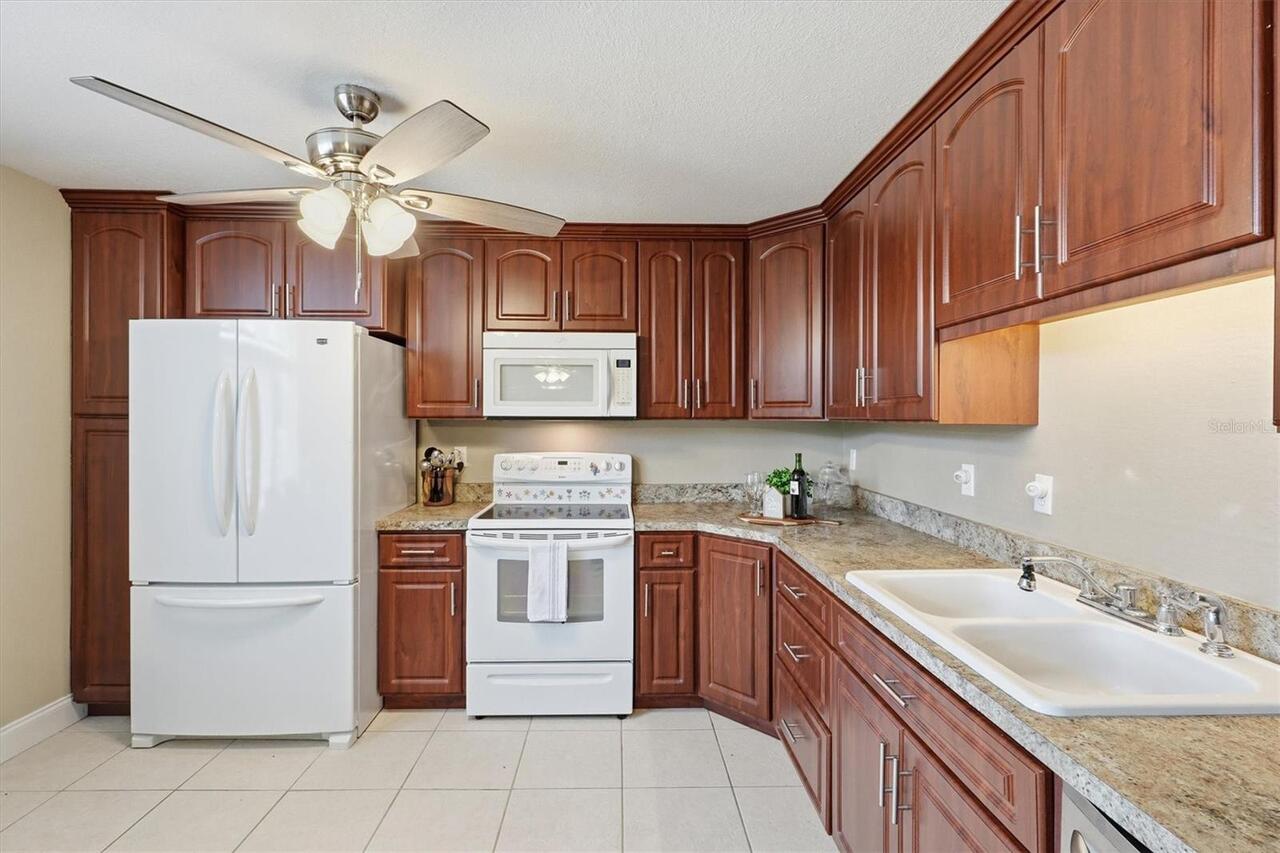 Listing Photo 73