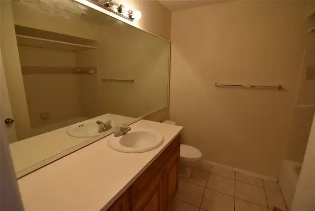 Listing Photo 9