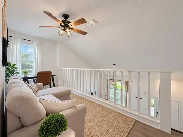Listing Photo 17