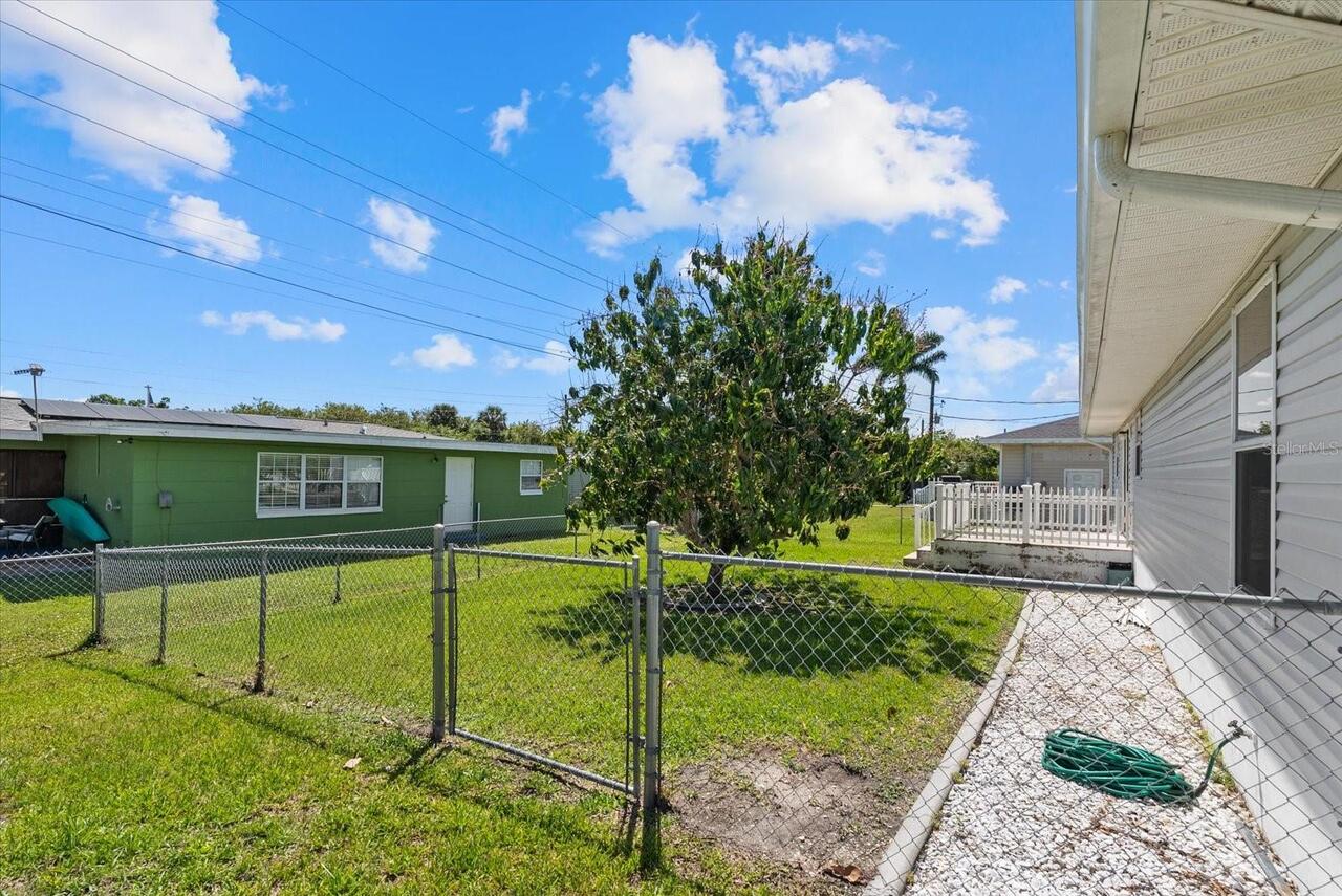 Listing Photo 24
