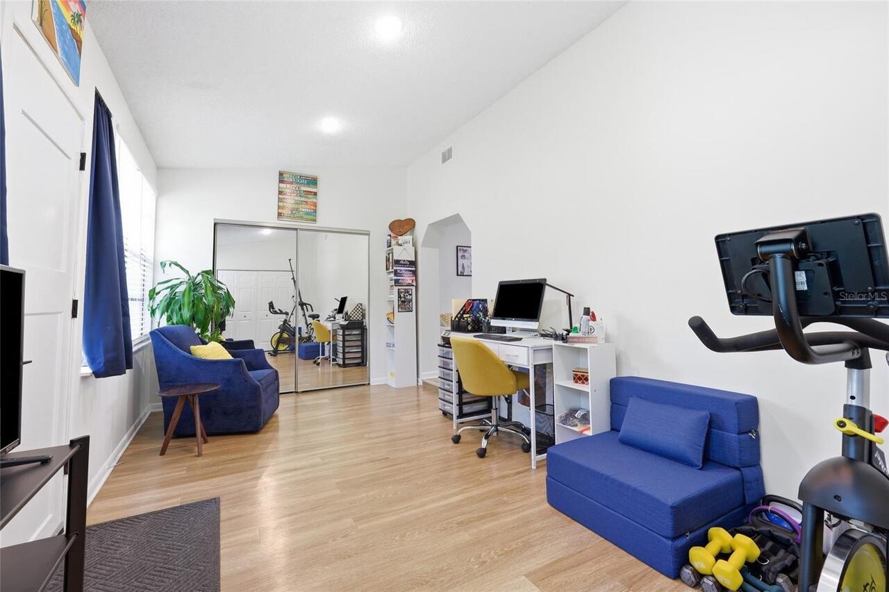 Listing Photo 23
