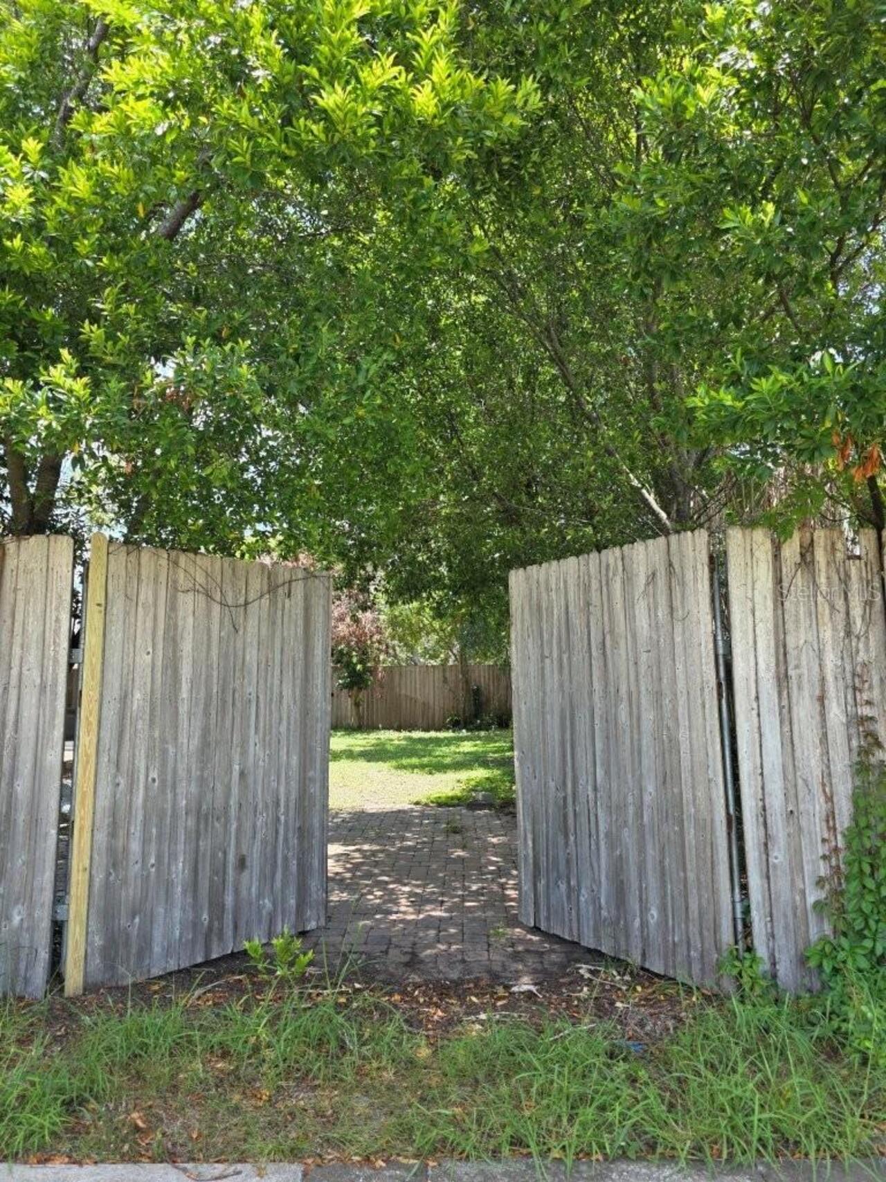 Listing Photo 34