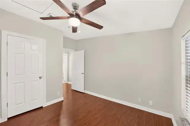Listing Photo 24