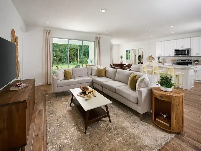 Listing Photo 6