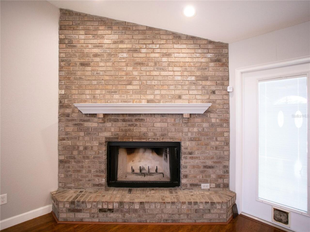 Listing Photo 7
