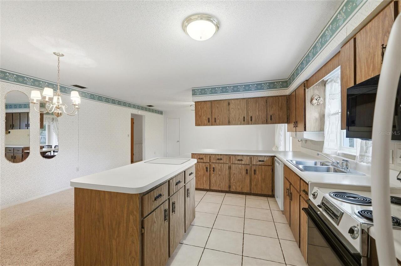Listing Photo 21