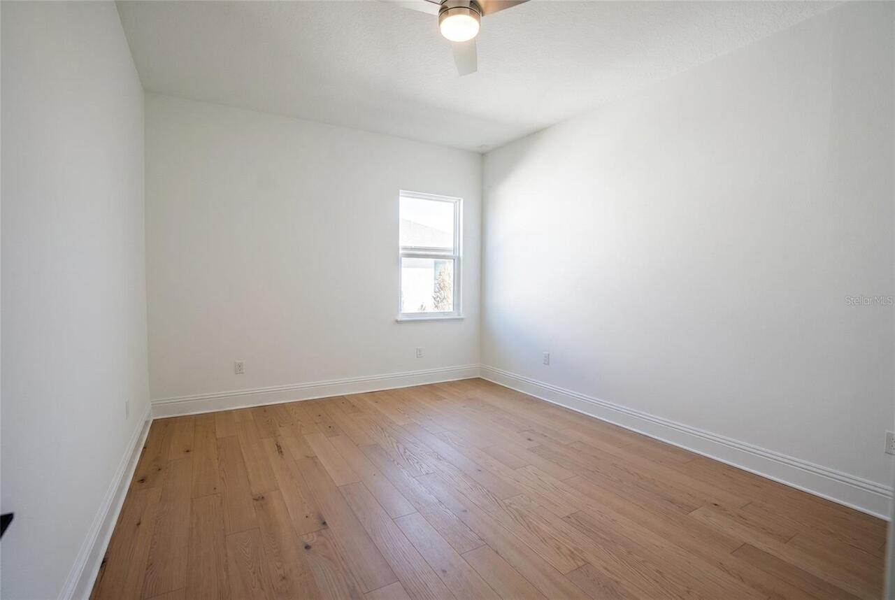 Listing Photo 38
