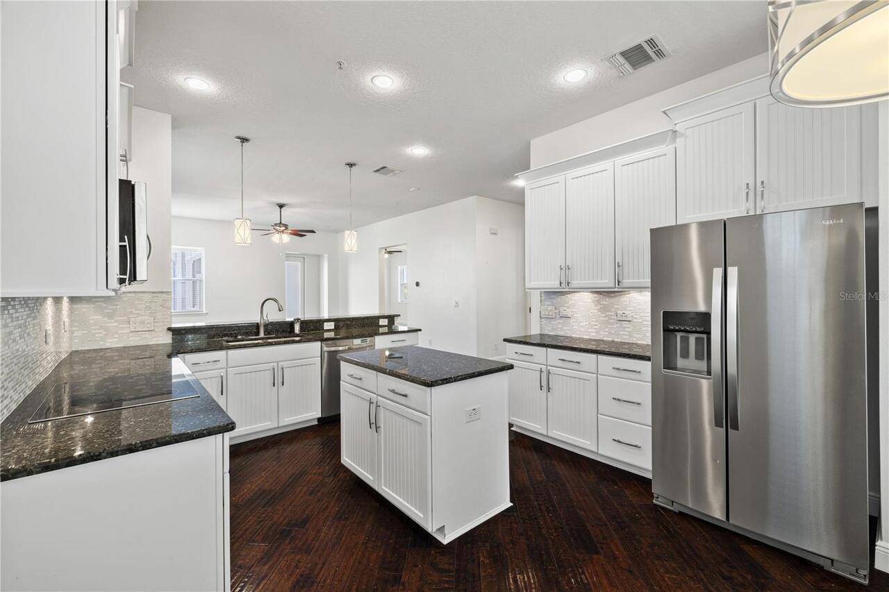 Listing Photo 19