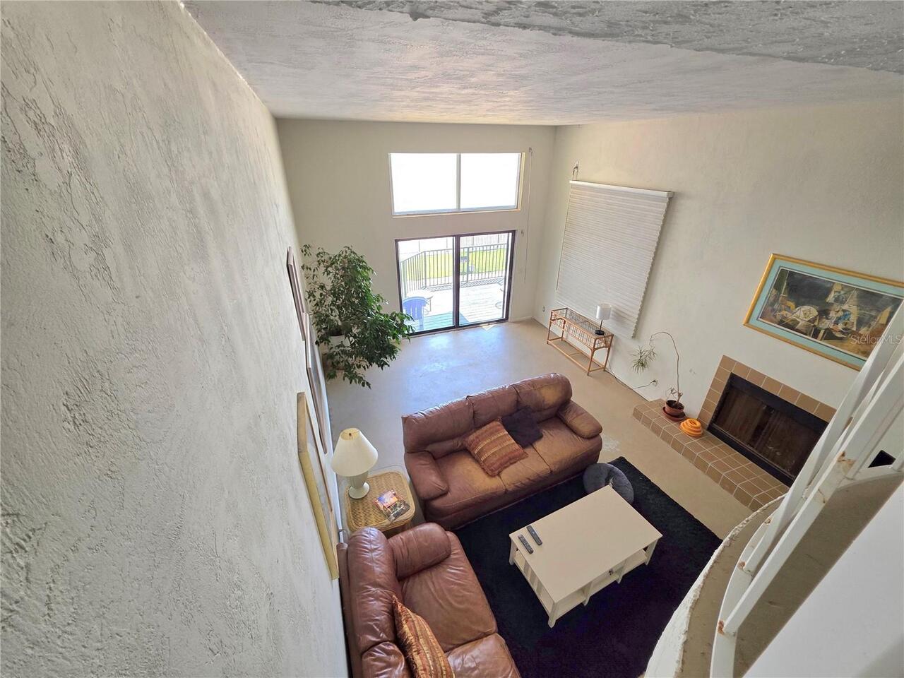Listing Photo 14