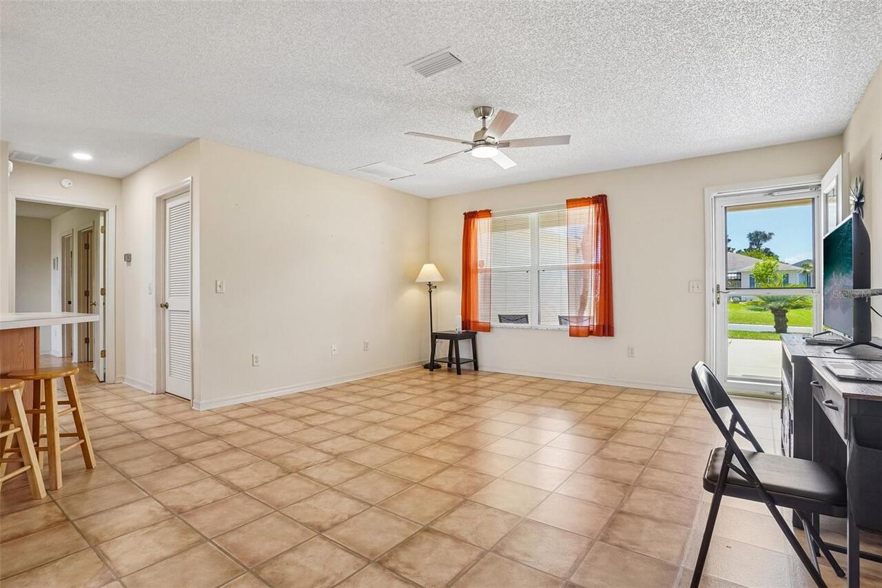 Listing Photo 7
