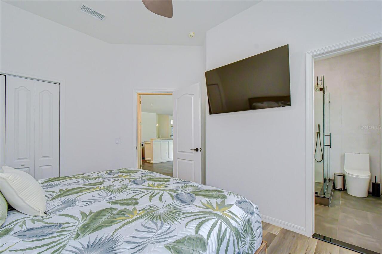 Listing Photo 30