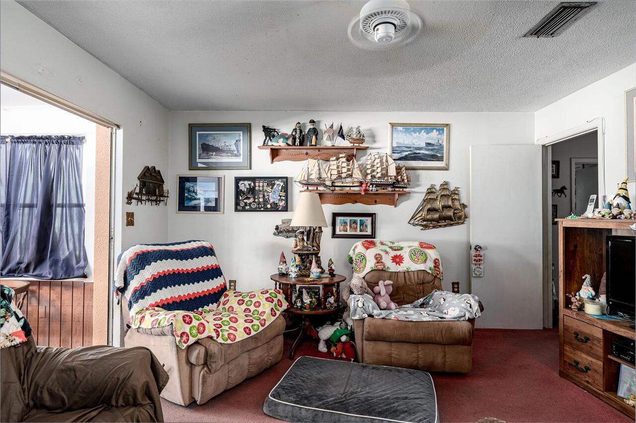 Listing Photo 15