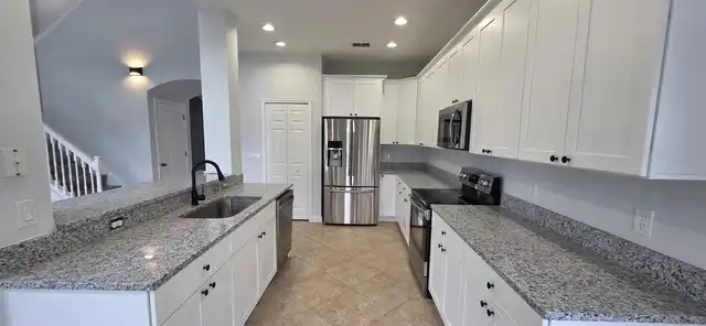 Listing Photo 18