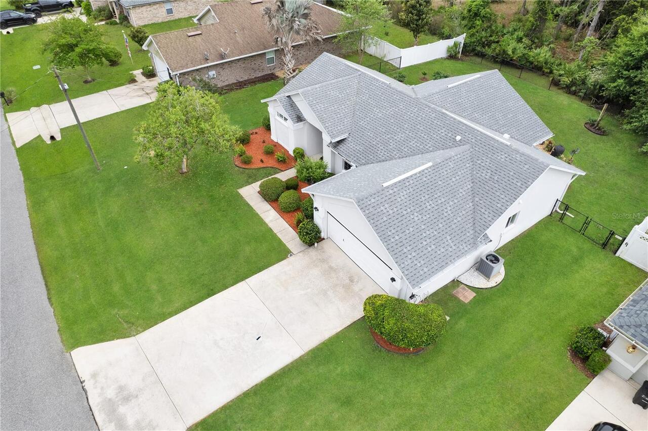 Listing Photo 11