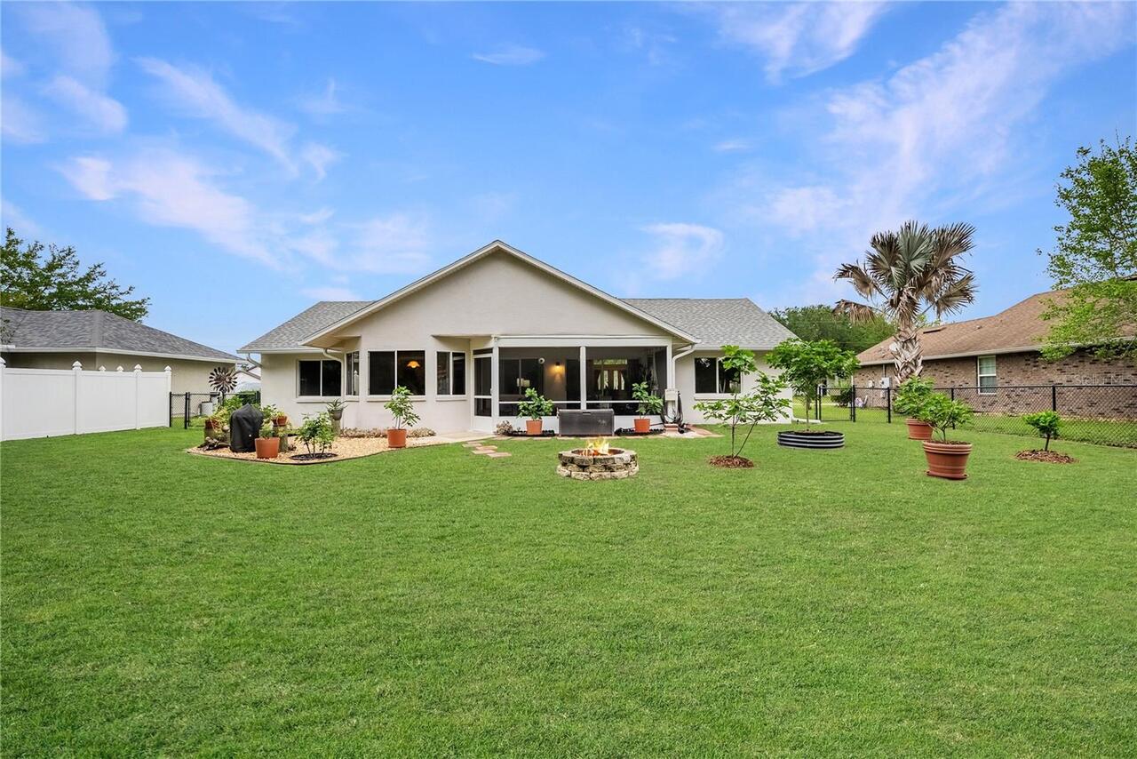 Listing Photo 16