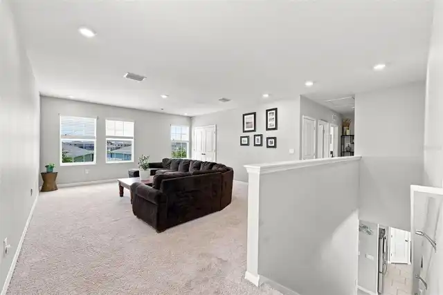 Listing Photo 15