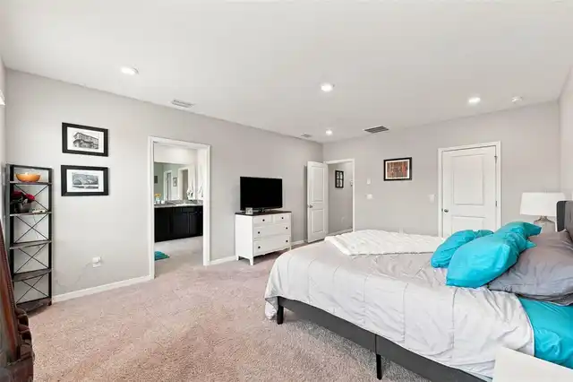 Listing Photo 19