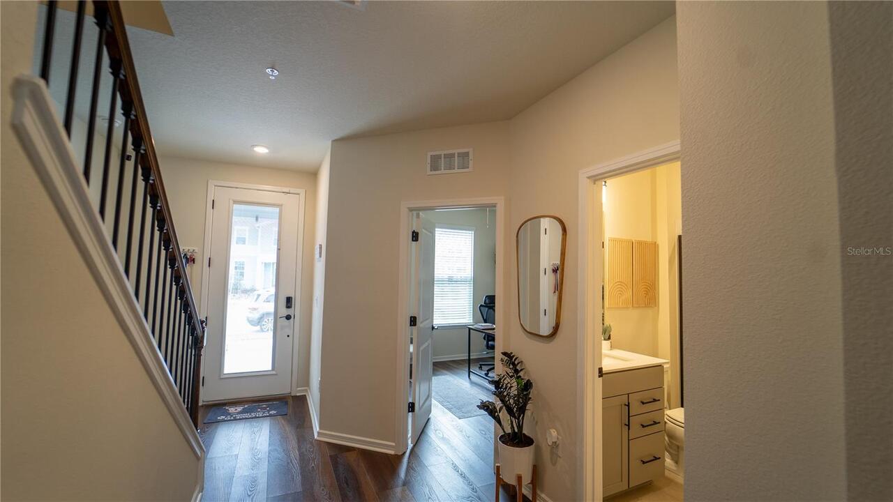 Listing Photo 14