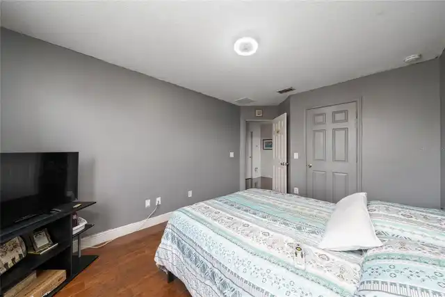 Listing Photo 38