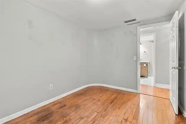 Listing Photo 41