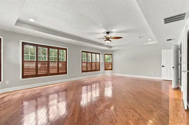 Listing Photo 53