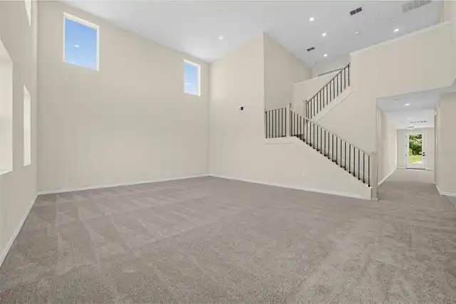 Listing Photo 7