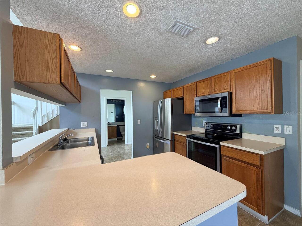 Listing Photo 11