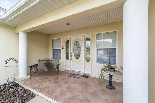 Listing Photo 9