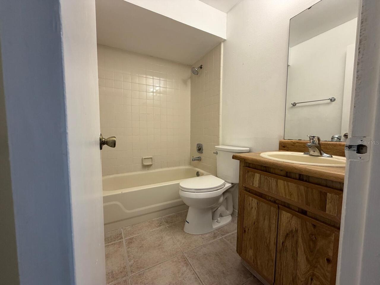 Listing Photo 8