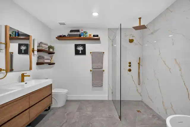 Listing Photo 18