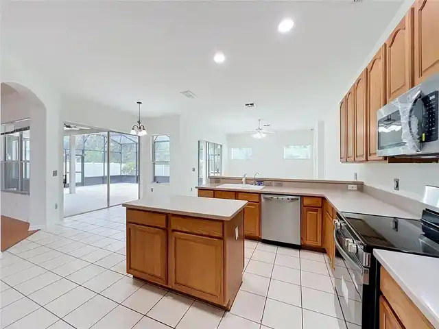 Listing Photo 22