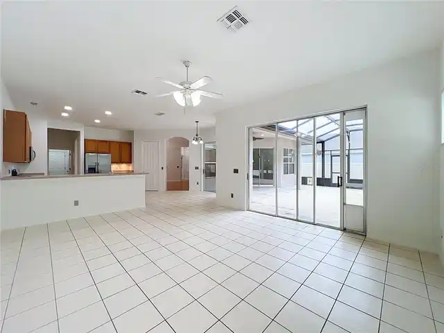 Listing Photo 38