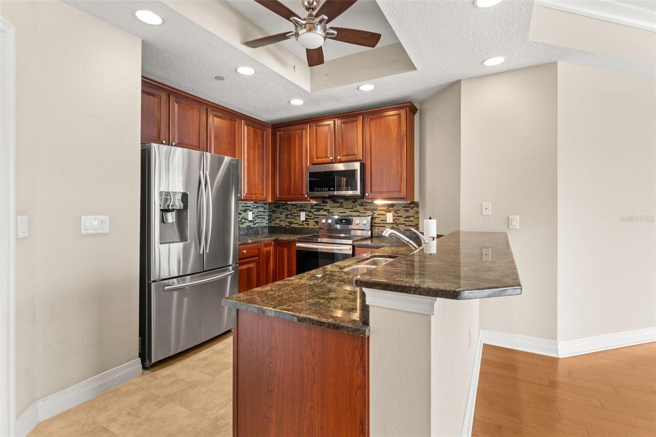 Listing Photo 10